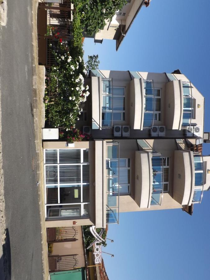 Guest House Hiora Ahtopol Extérieur photo