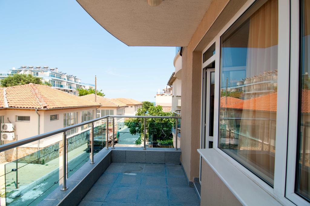 Guest House Hiora Ahtopol Extérieur photo