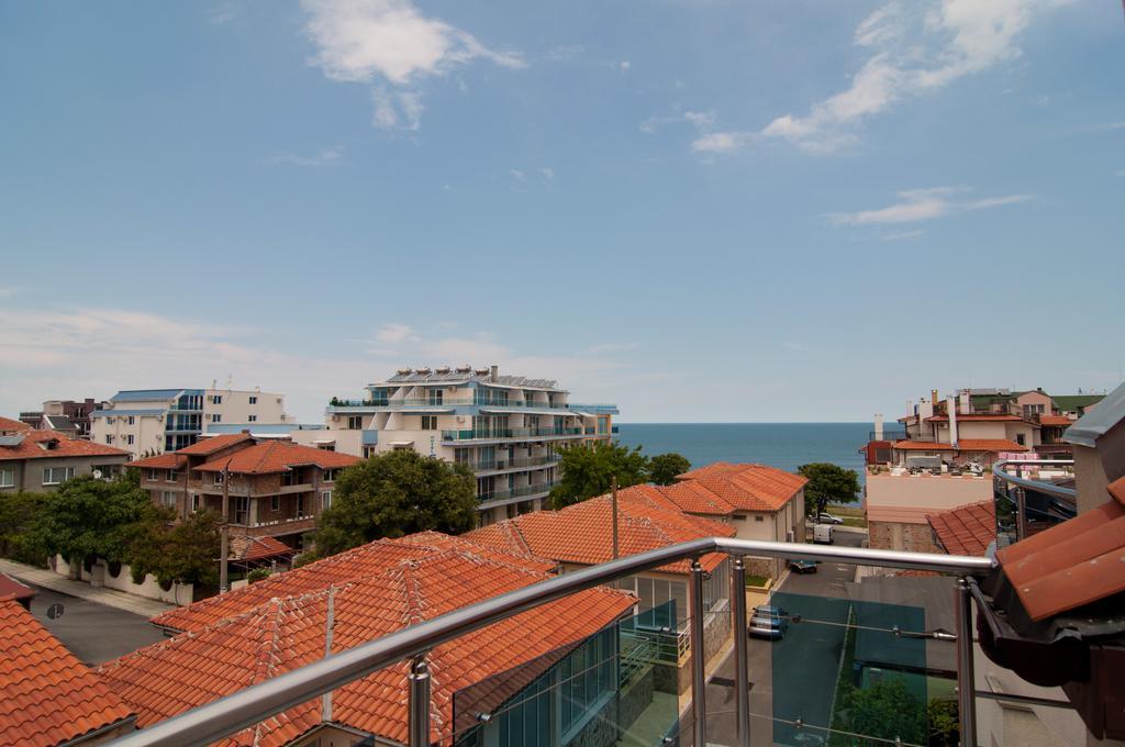 Guest House Hiora Ahtopol Extérieur photo