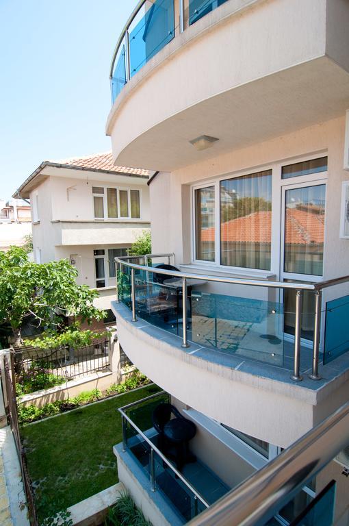 Guest House Hiora Ahtopol Extérieur photo